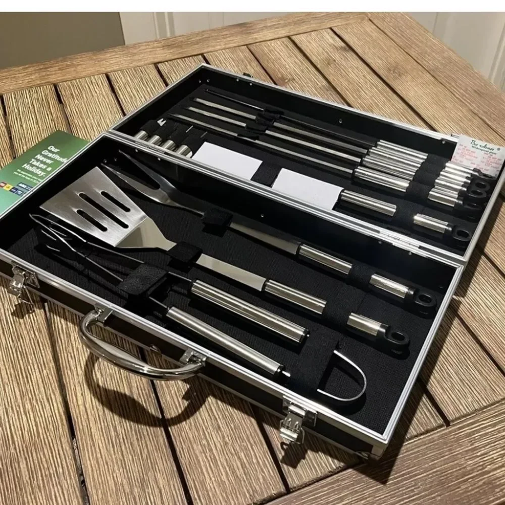 Barbecue Grilling Tools Set